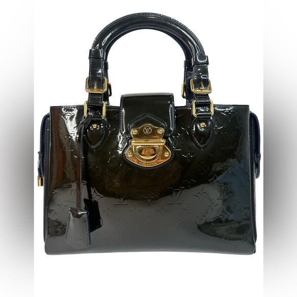 Louis Vuitton Handbags - LV32 Louis Vuitton vernis melrose bag